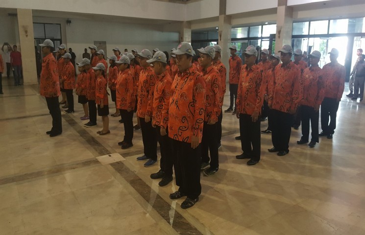 Pemprov Lepas Kontingen Utsawa Dharmagita Papua ke Palembang